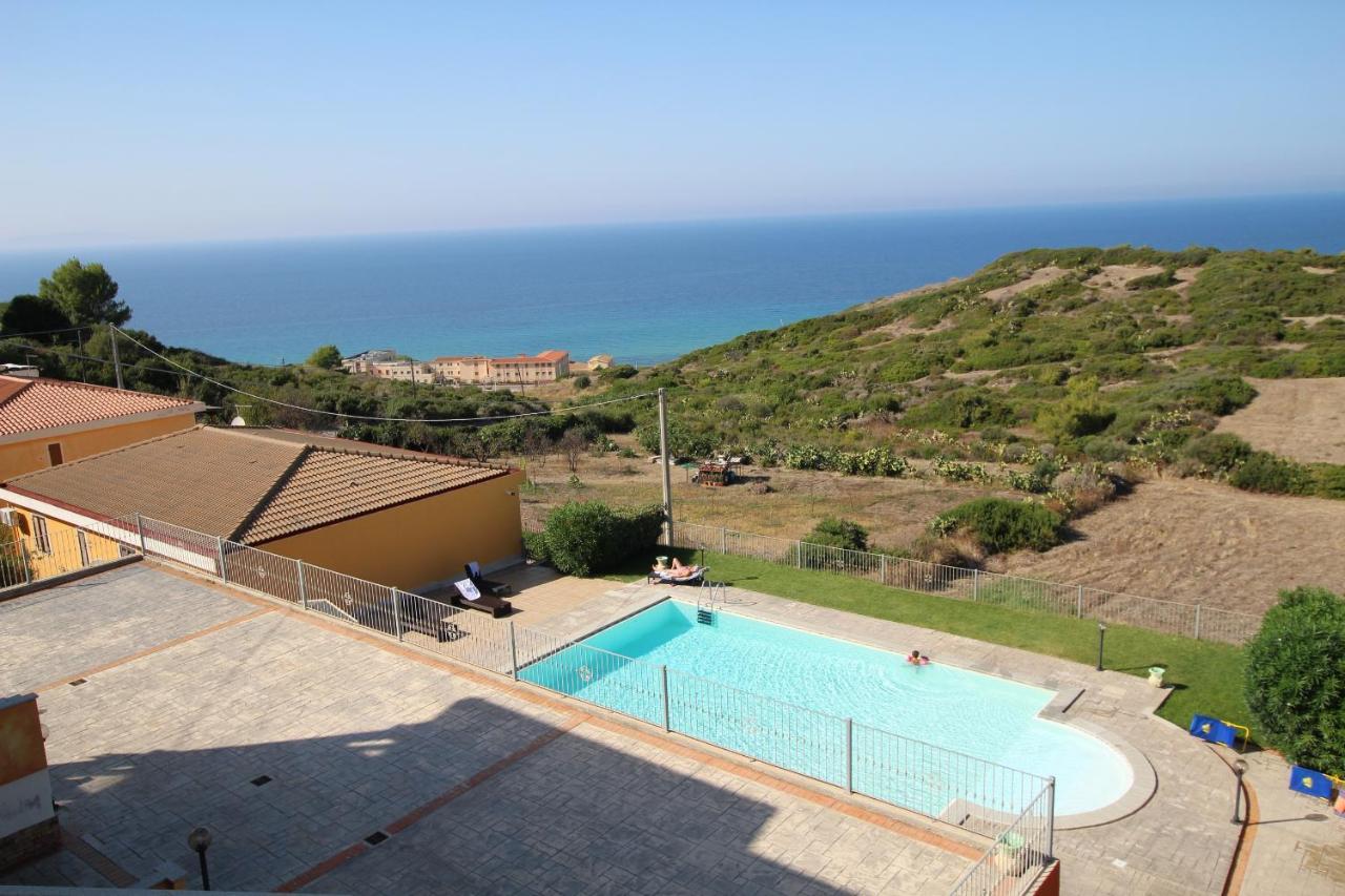 Apartamento Casa ClaMi Castelsardo Exterior foto