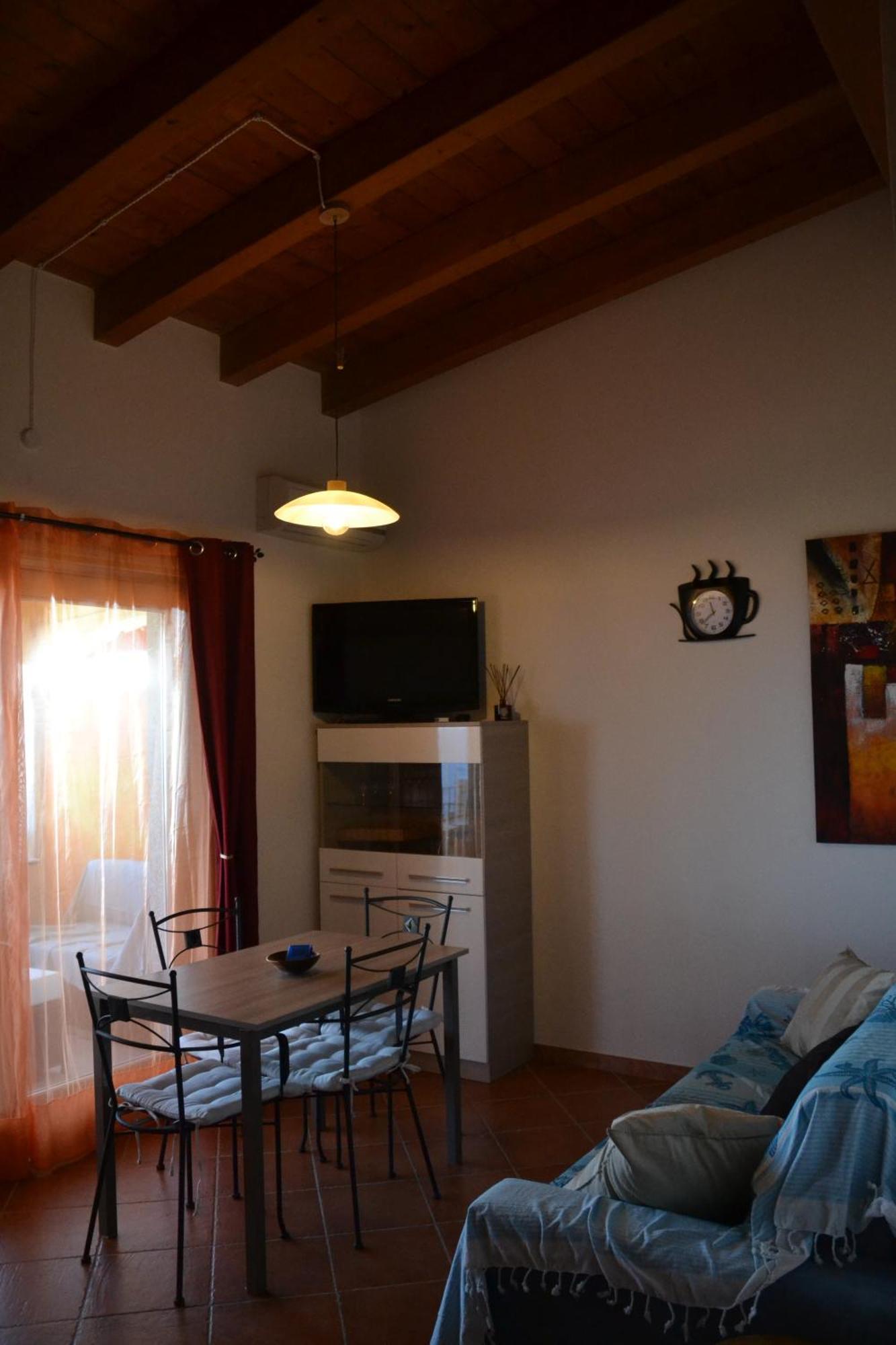 Apartamento Casa ClaMi Castelsardo Exterior foto
